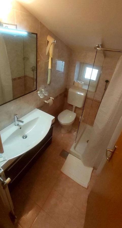 Gostisce Jazbec - Idrsko - Kobarid Hotel Buitenkant foto