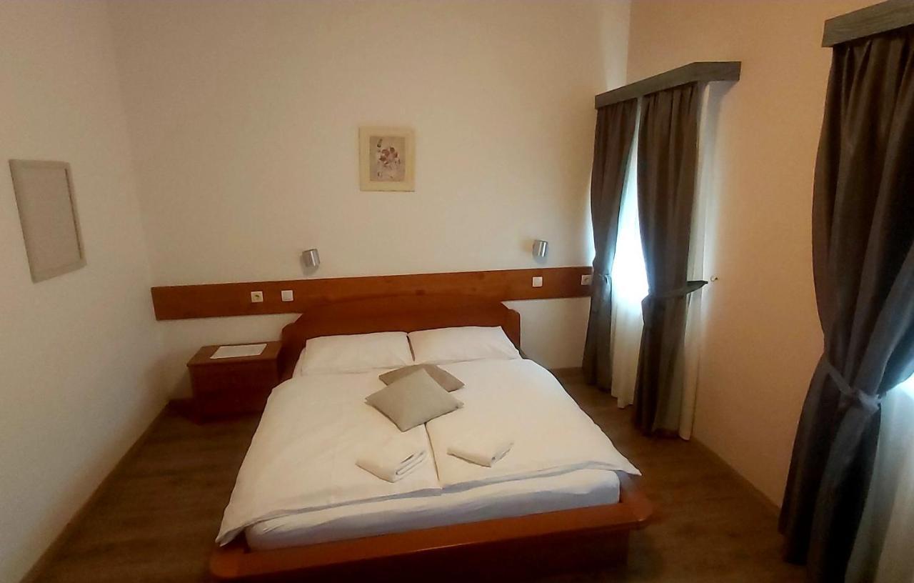 Gostisce Jazbec - Idrsko - Kobarid Hotel Buitenkant foto